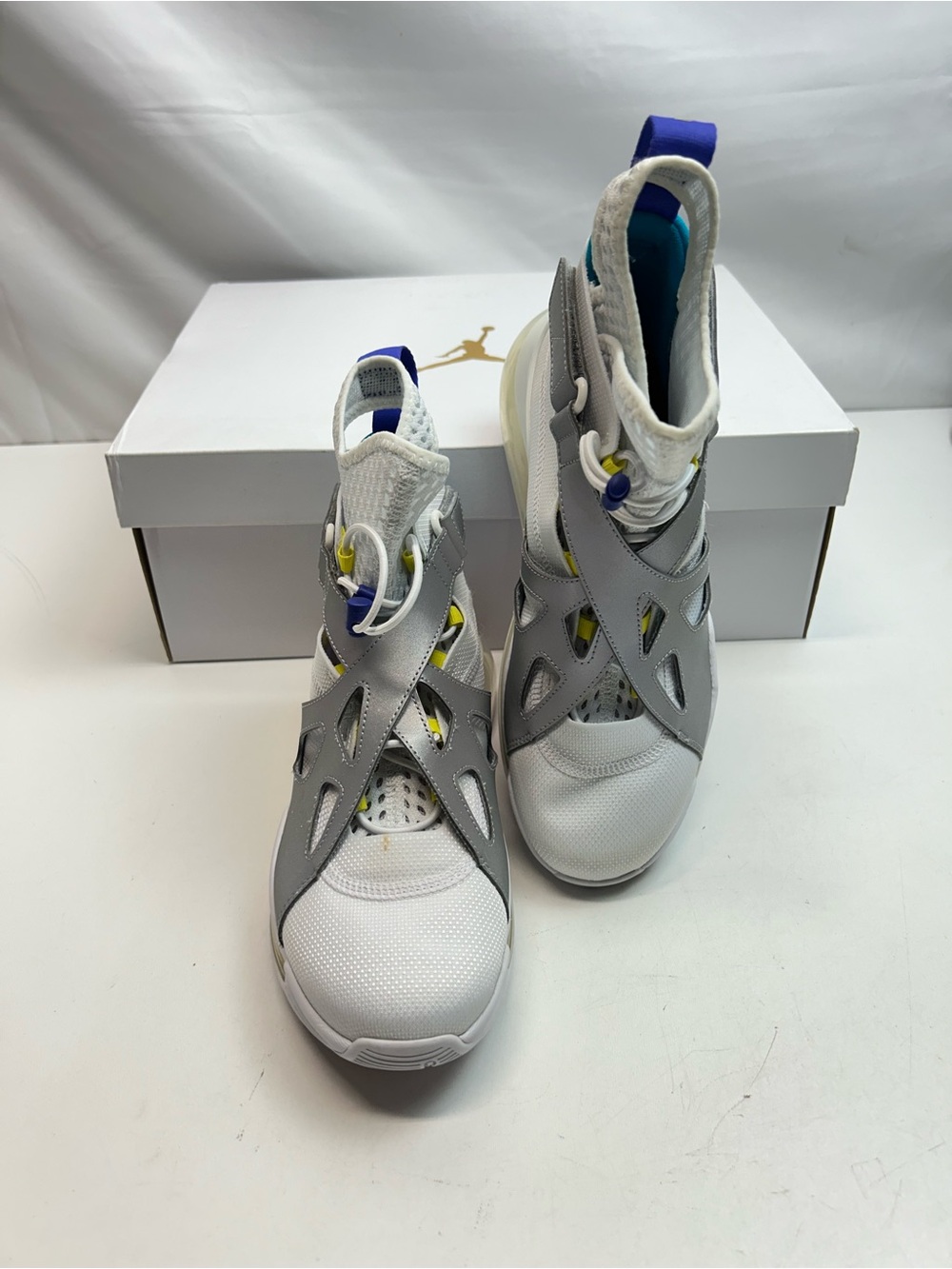 Nike Air Jordan Latitude 720 - White / Aqua / Concord - Size 8 US - Picture 3 of 11